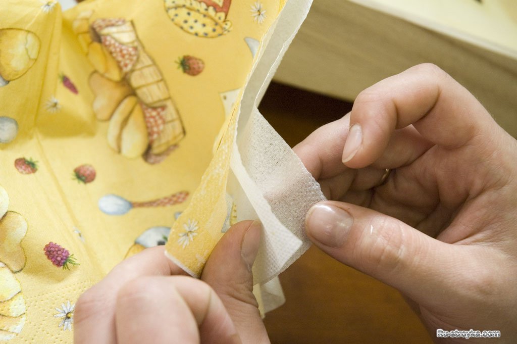 Декупаж кафельной плитки на кухне